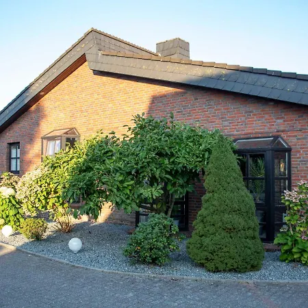 091 Amundsen Apartman